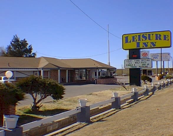 eastview1.jpg (55781 bytes)